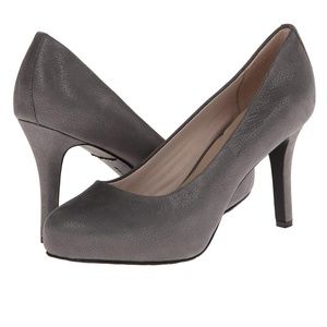 Women's Rockport Leather Pump